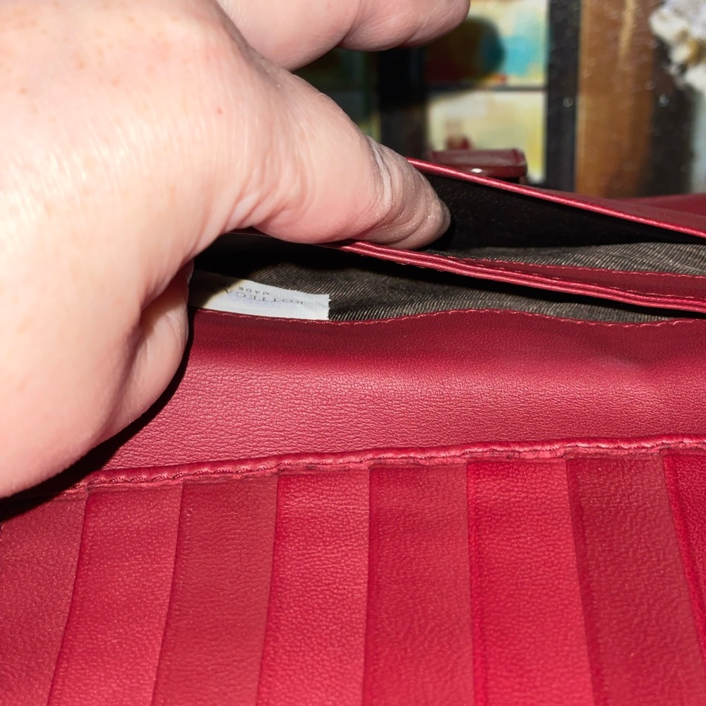 Bottega Veneta Red Intrecciato Leather Continental Wallet - Picture 7 of 13